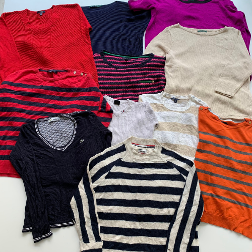 LOT of Premiun Brand Knitwear "Modern"